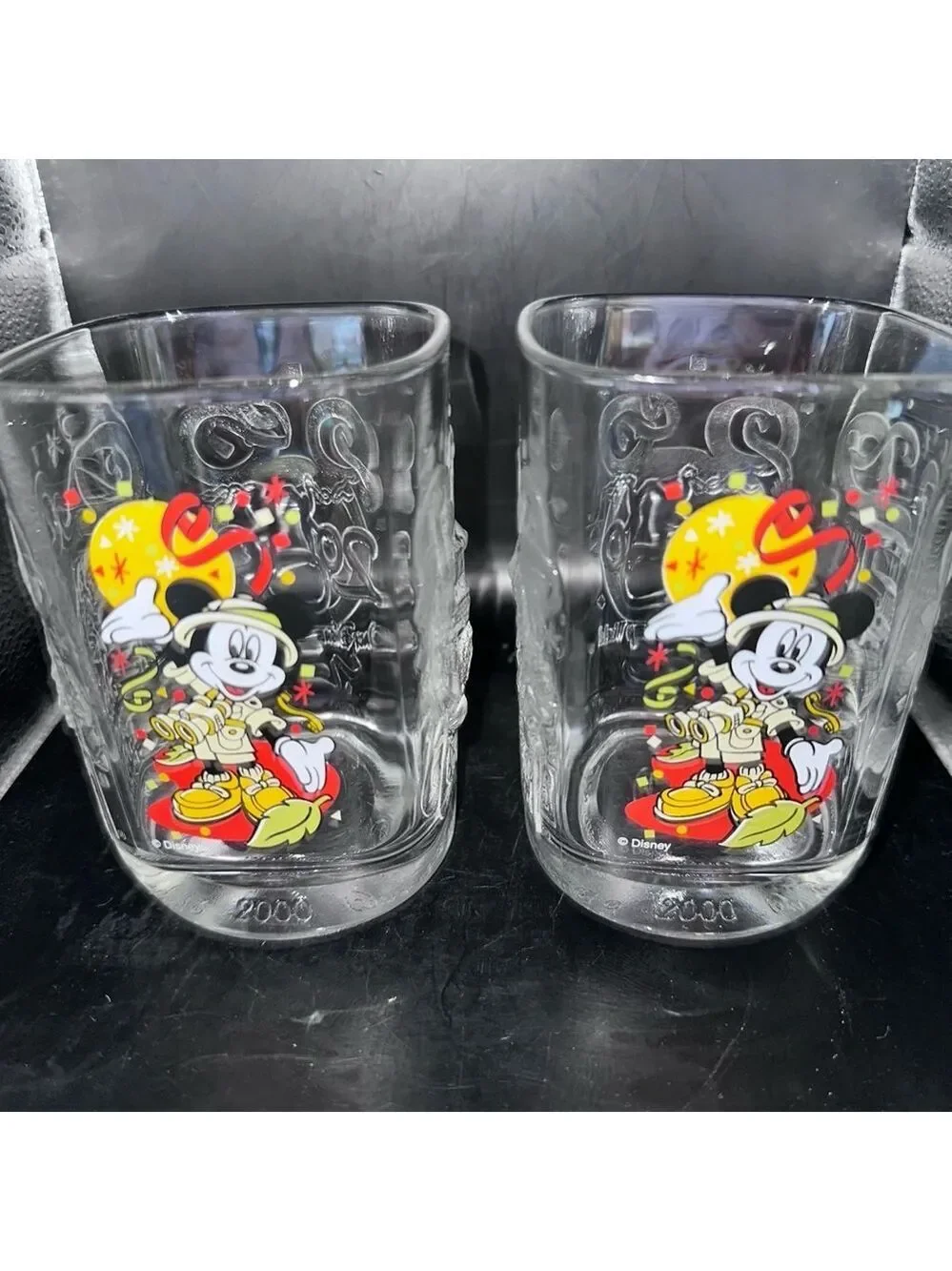 Excellent Vintage Walt Disney McDonald’s 2000 Celebration Drinking Glasses Set 4